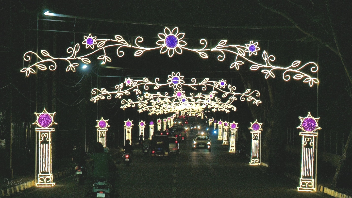 Manasagangotri Road illuminated for Yuva Sambhrama