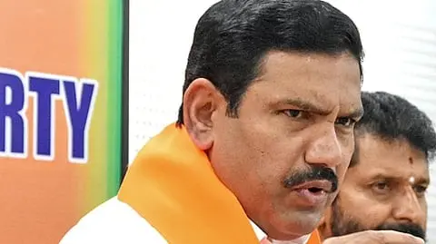 BJP Criticises Govt’s Move to Replace EVMs with Ballot Papers