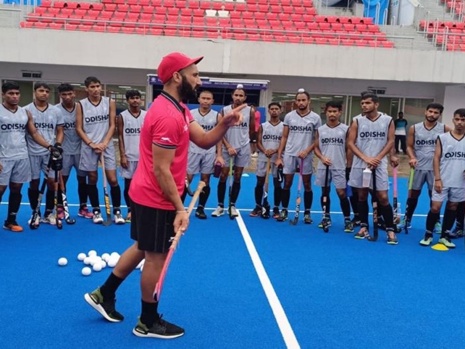 Junior hockey teams ready for Australia clash