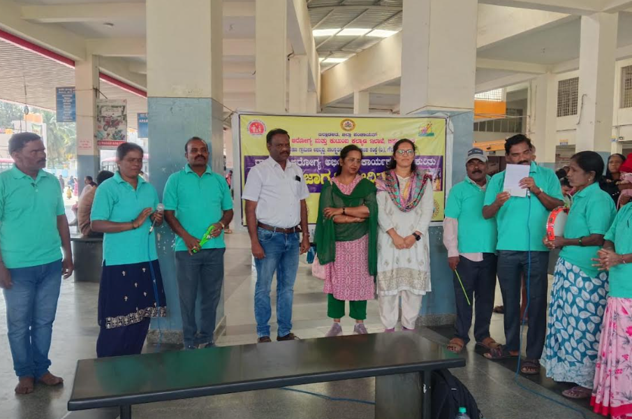 Street play raises awareness on national health programs