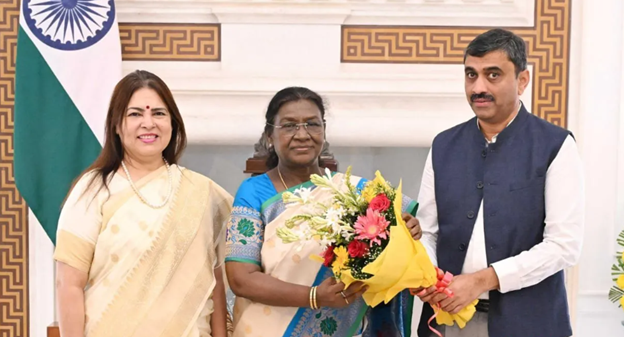 President Murmu meets CABI Chief on blind cricket