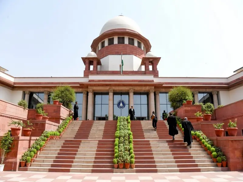 SC halts HC order in Tirupati laddu case
