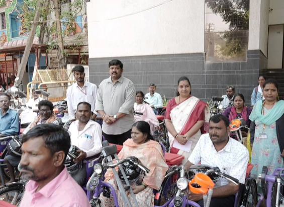 Battery-Powered Cycles Distributed to Differently-Abled in Hubballi
