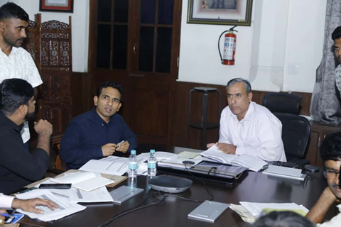 Bengaluru officials discuss health, welfare updates