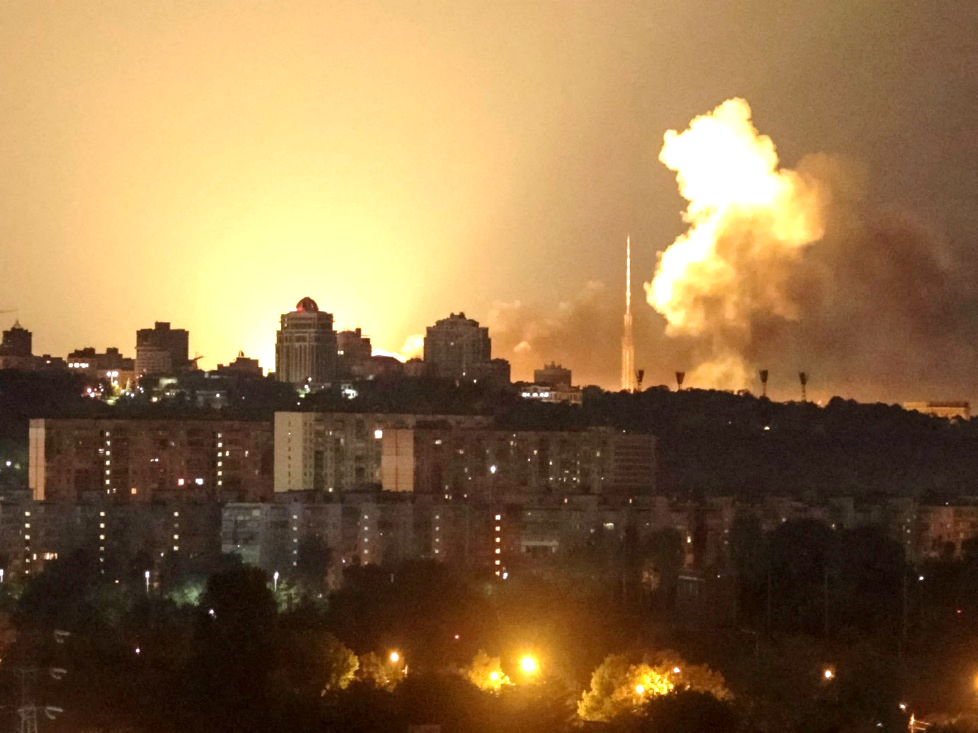 Deadly Russian strikes hit Kyiv in overnight attack