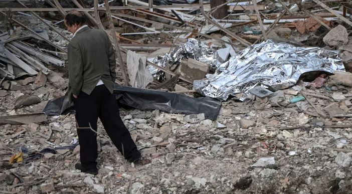 Russia’s air attack kills five, damages energy facilities