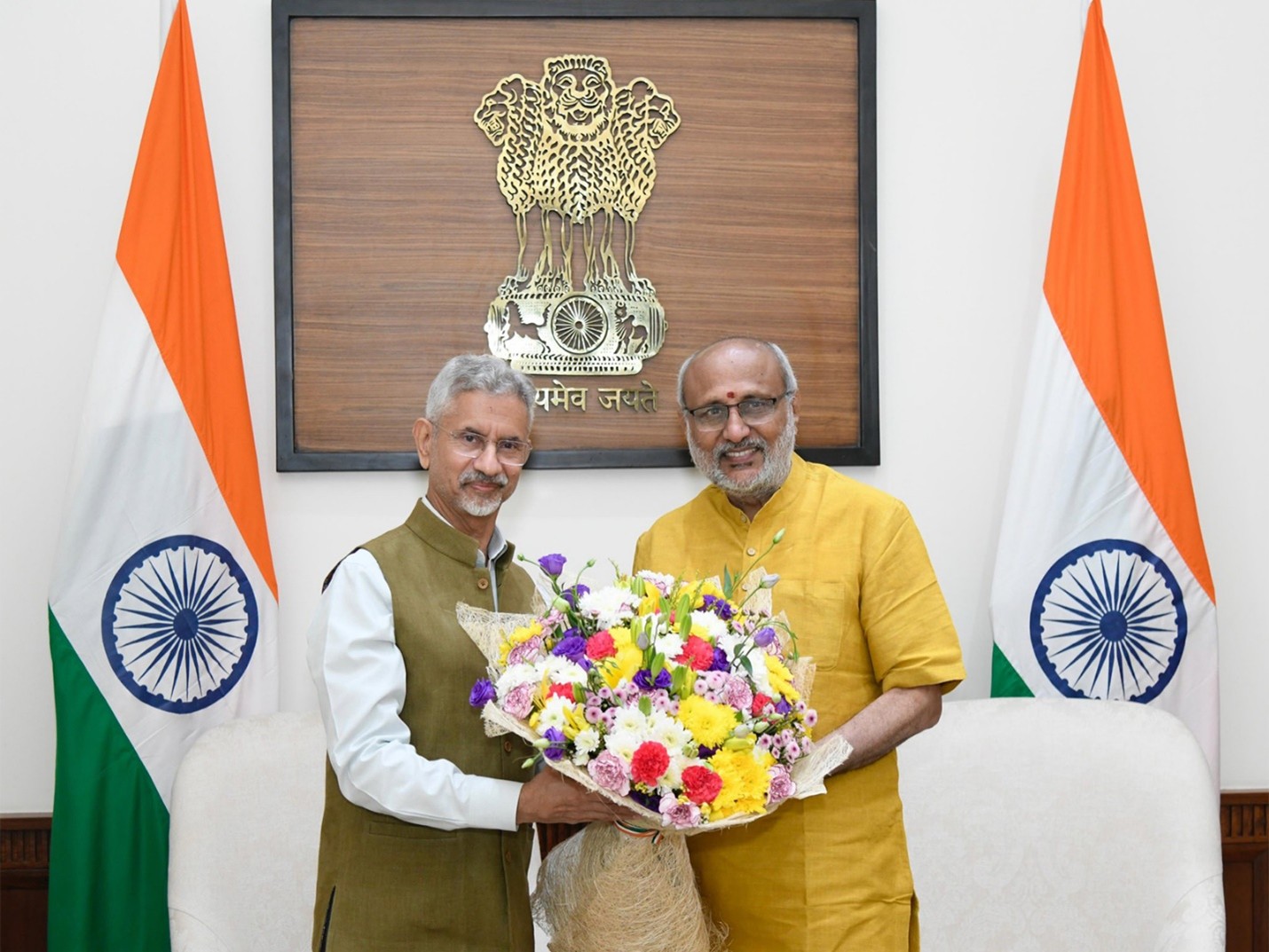 Jaishankar meets VP Radhakrishnan, discusses foreign policy