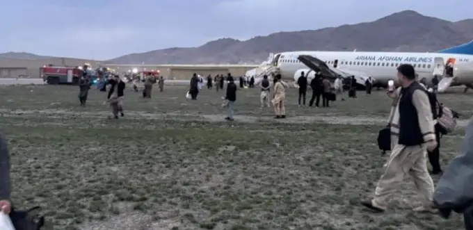 Ariana Afghan plane slides off Kabul runway