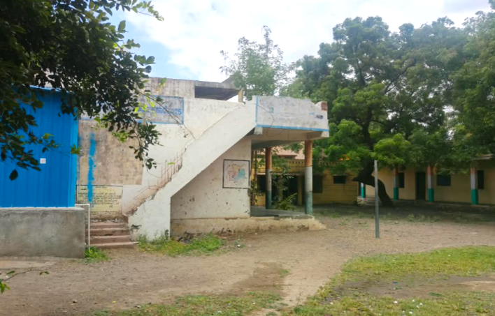 Why are parents turning away from government schools?