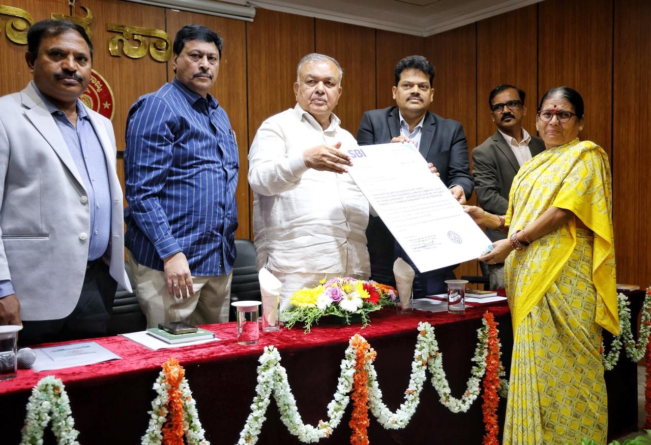 KSRTC supports families, launches new software