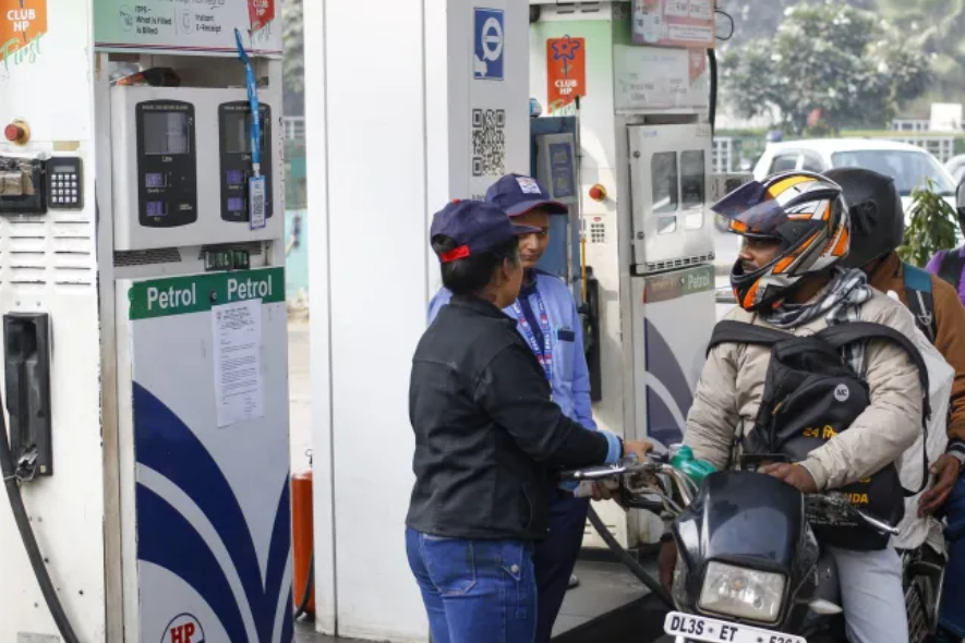 Centre warns against storing petrol in loose containers