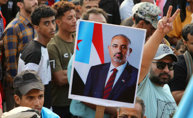 Saudi-UAE rift worsens Yemen political crisis