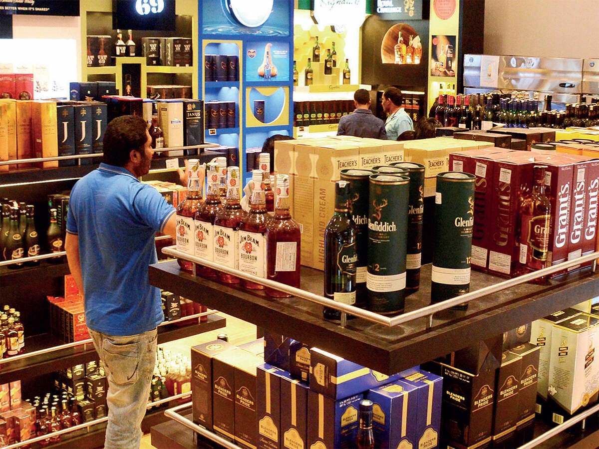 Liquor sales permitted from 6 am to 1 am on Dec 31