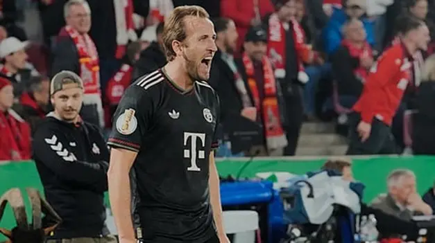 Kane Brace Fires Bayern Munich to Record 14th Straight Win