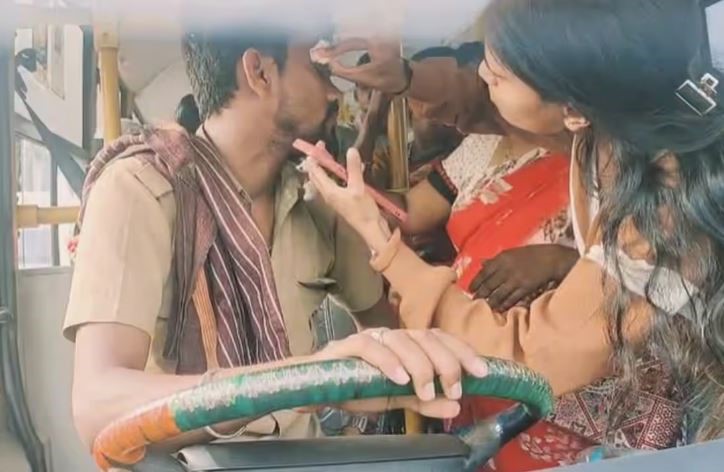 BMTC driver attacked by auto driver
