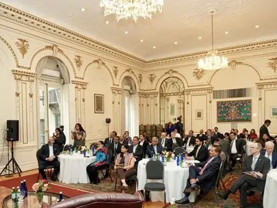 India-US to pursue mutually beneficial trade deal