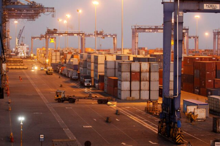 Adani Ports  crosses 500 MMT cargo milestone