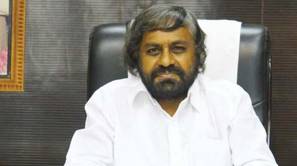 Notice issued to Bigg Boss studio: Minister Eshwar Khandre