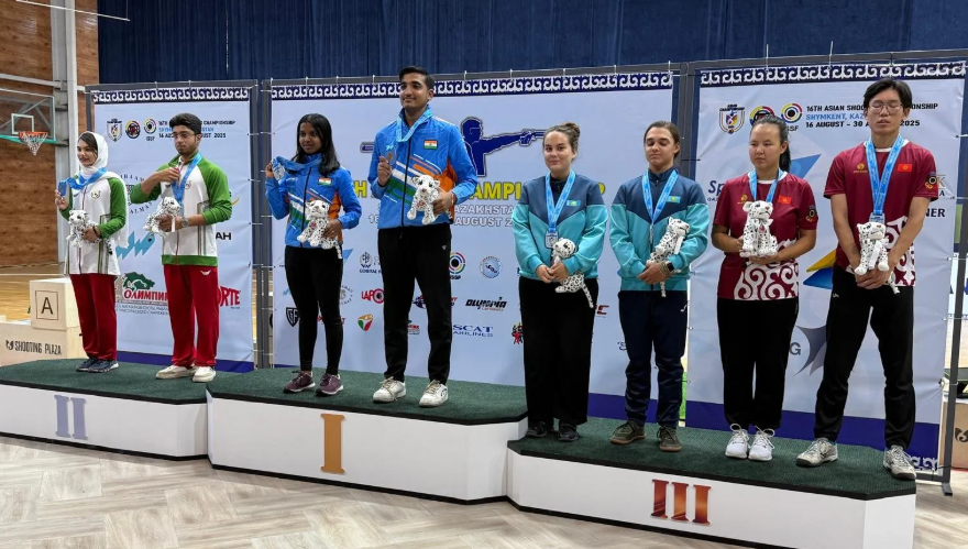 India shines with medals at Asian Shooting