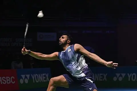 India Open chaos continues as bird droppings disrupt Prannoy–Loh clash