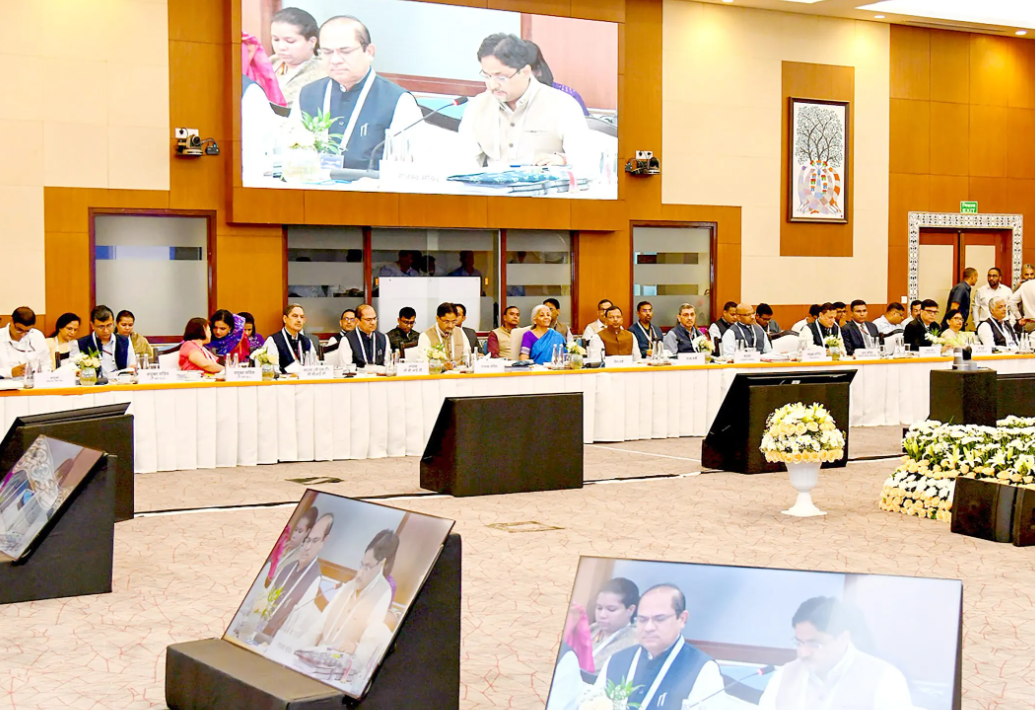 Centre to Announce Transitional Plan for GST Shift
