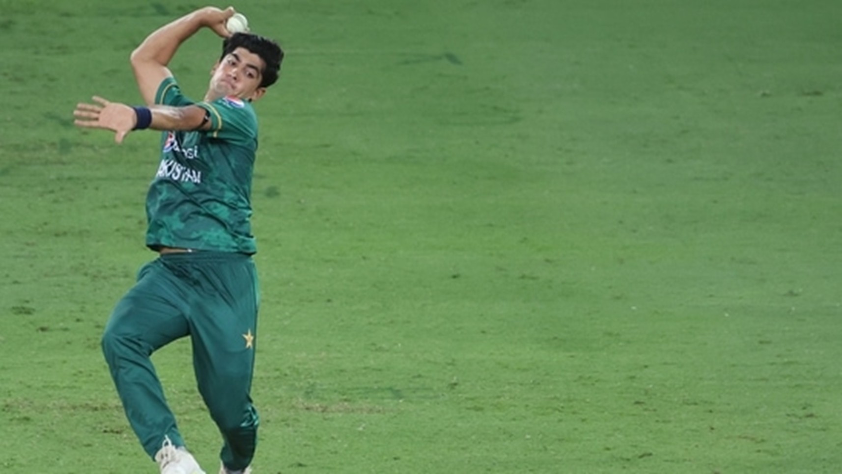 Pakistan Pacer Naseem Shah’s House Attacked by Gunmen
