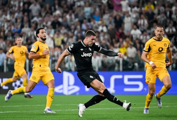 Juventus draws Dortmund, Mbappe lifts Madrid