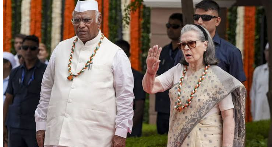 Sonia, Kharge face Vande Mataram row