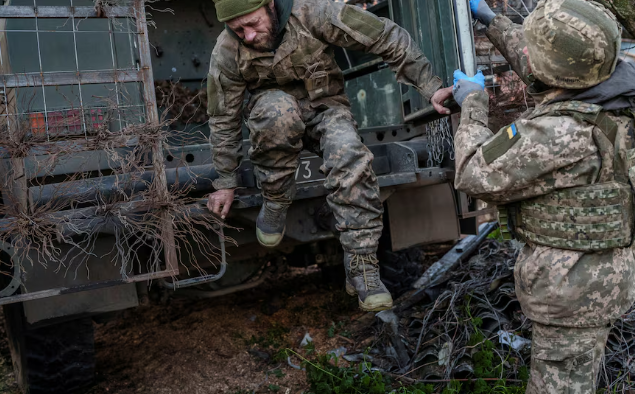 Fighting escalates in Ukraine's Kostiantynivka