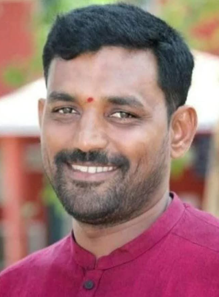 Shivamogga youth Congress slams Eshwarappa over remarks