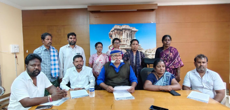 Bagar Hukum farmers issue final warning to govt