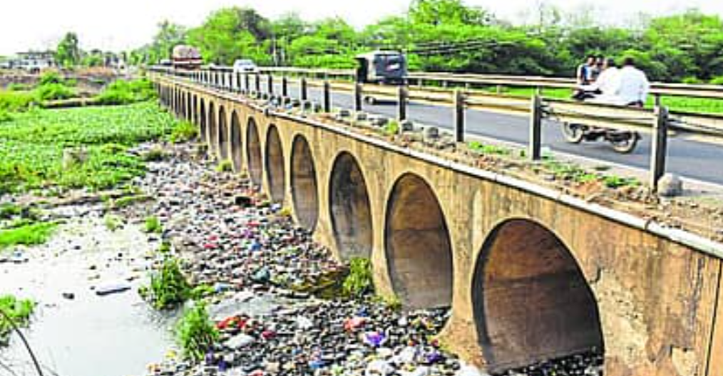 Bhima river pollution risk alarms residents