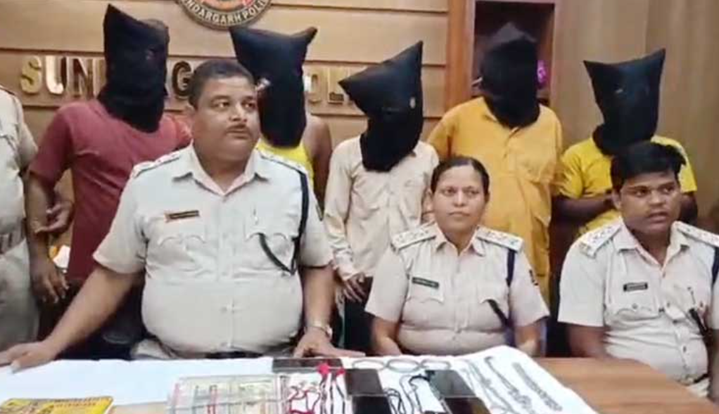 5 self-styled godmen held for duping Sundargarh villagers