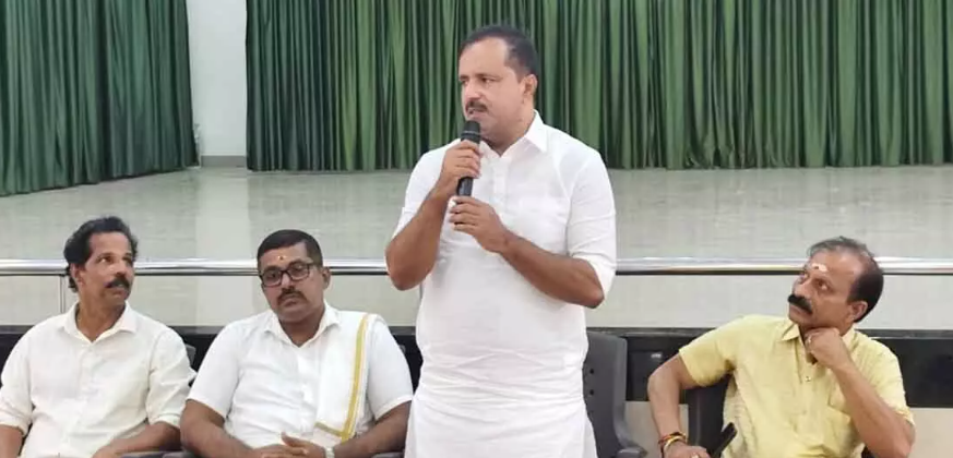 UT Khader visited Ullal shrine, seeks blessings