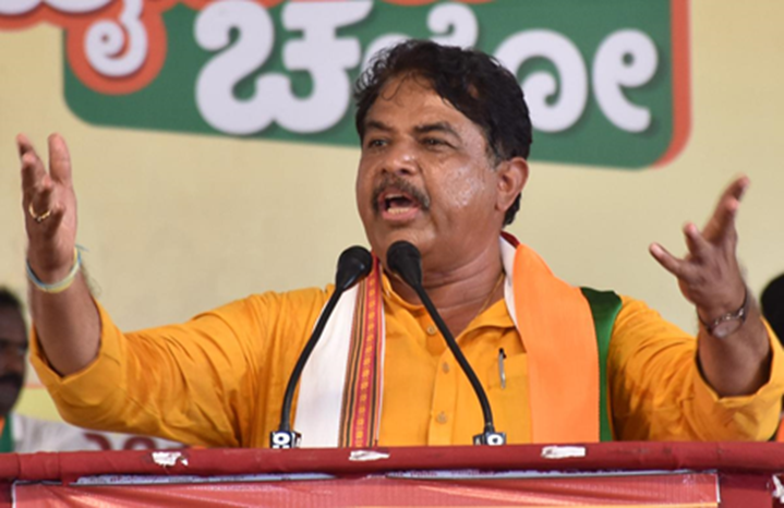 80% Commission Charge: Ashok Demands CM’s Resignation, ₹3,000 Cr Relief