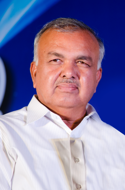 Middlemen in offices will invite strict action : Ramalinga Reddy