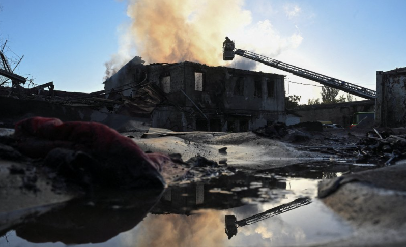 Russia, Ukraine Exchange Deadly Drone Strikes Amid U.N. Diplomacy Push