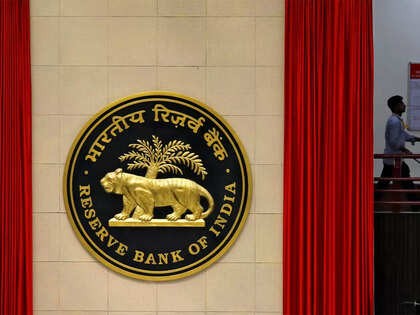 RBI orders banks to return unclaimed deposits