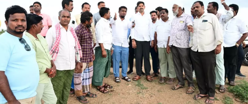 MLA promises quality road for funeral processions
