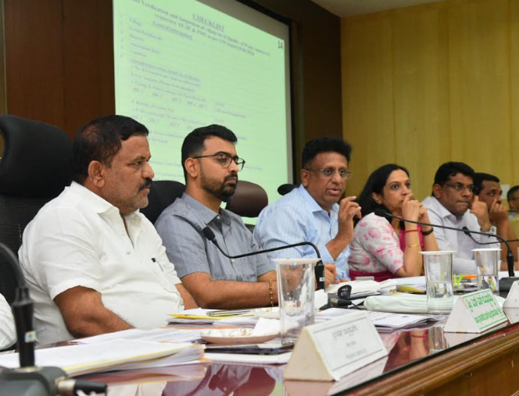 Minister Sudhakar urges safety measures for heatwave