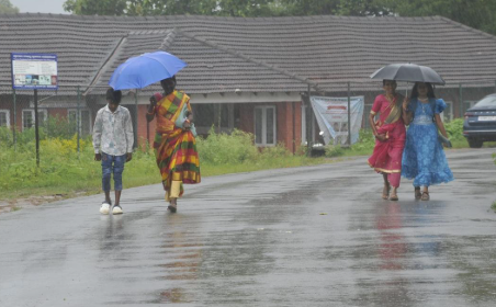 Chikkamagaluru rain havoc disrupts life, elderly woman dies