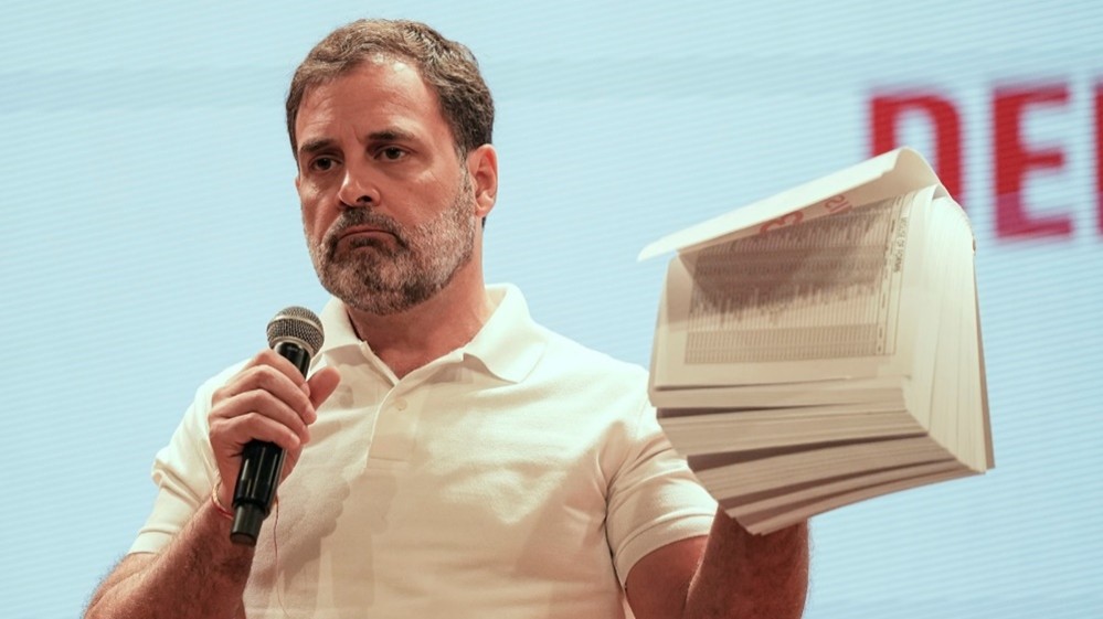 Rahul Gandhi Calls CEC ‘Protector of Vote Thieves’; Alleges Massive Deletion of Congress Votes in Karnataka