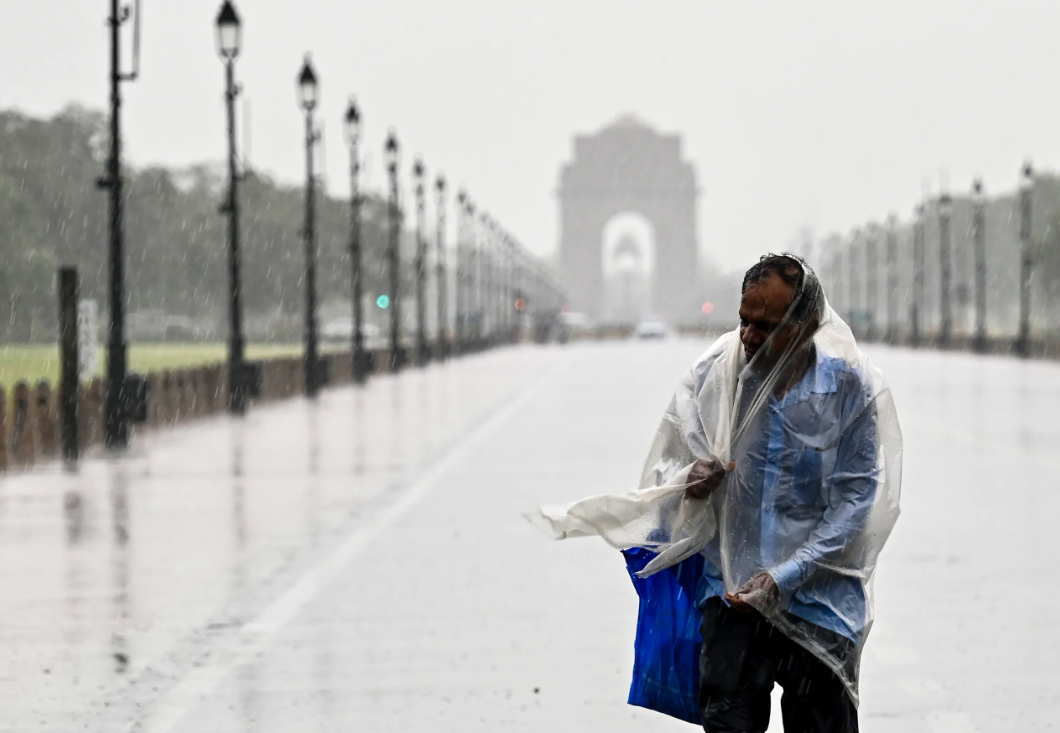 Refreshing rainfall brings relief to scorching Delhi