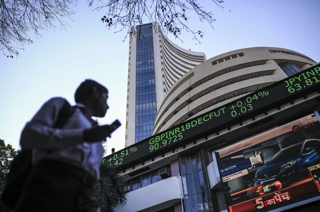 Markets eye inflation, tariffs and FII activity