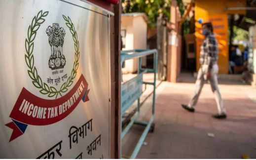 IT Department Raids Educational Institutions in City