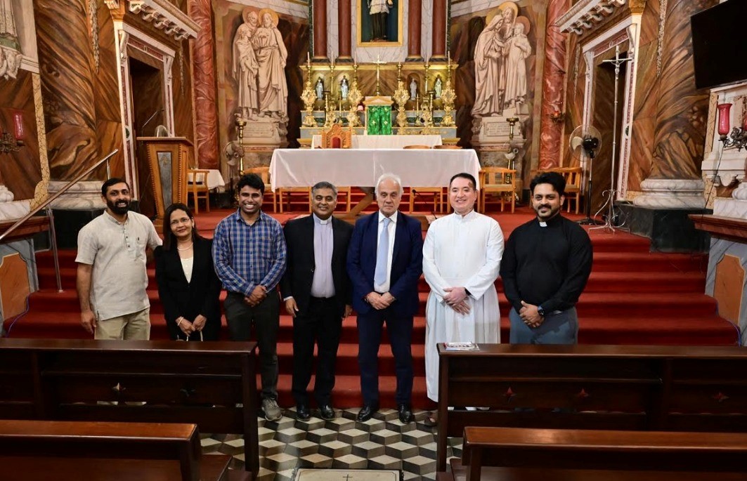 Spanish Ambassador Launches Book on AI Future, Highlights India’s Global Role