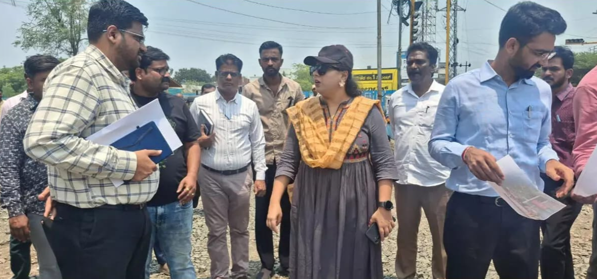 Kalaburagi DC inspects civic housing and infrastructure projects