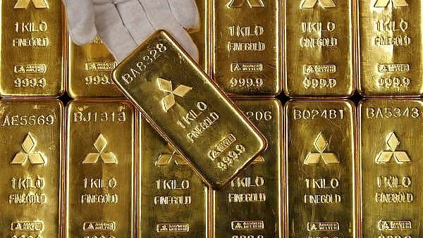 Gold Hits Record High In Domestic And Global Markets