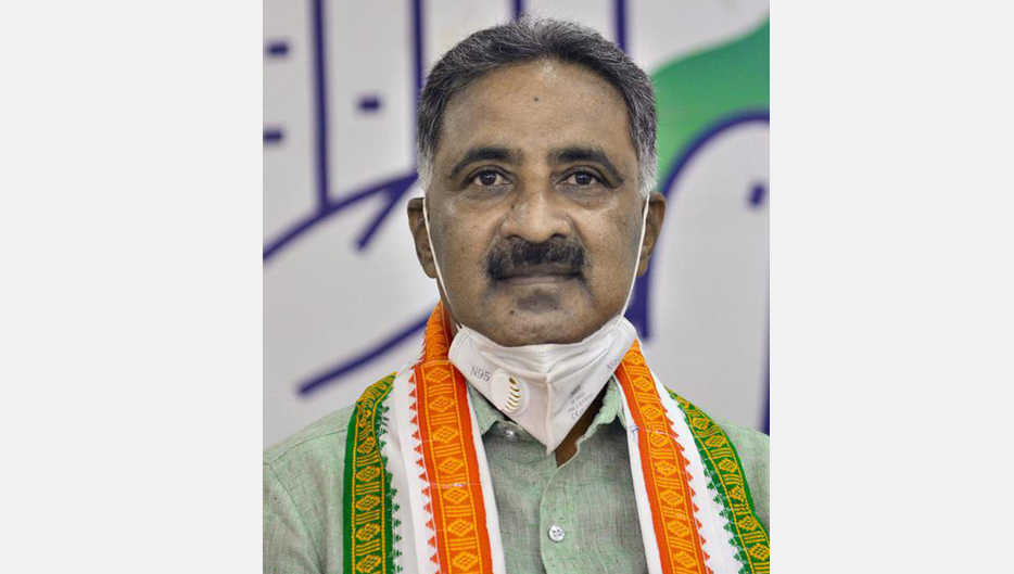 MLC Ramesh Babu demands to amend Lokayuta Act