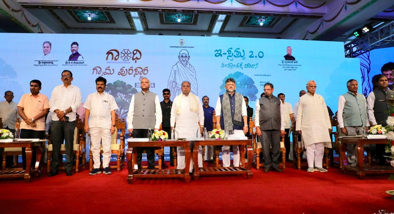 Increased participation of people makes democracy stronger: CM